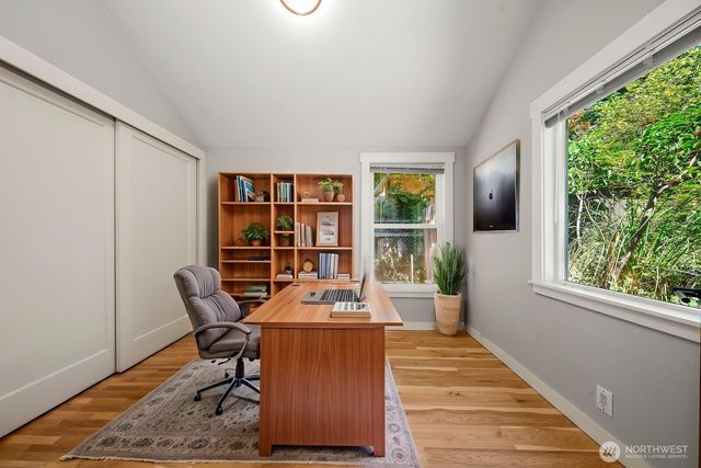 12721 27th Avenue NE, Seattle, WA 98125