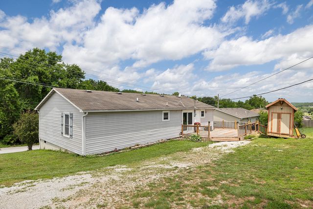 1218 S 17th Street, Ozark, MO 65721