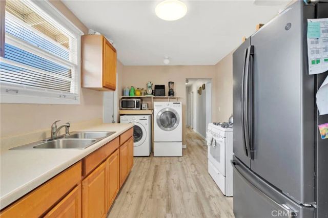 9214 Choiceana Avenue, Hesperia, CA 92345