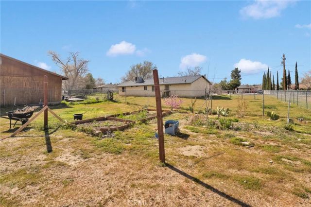 9214 Choiceana Avenue, Hesperia, CA 92345