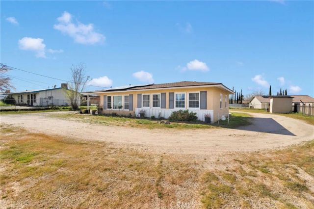 9214 Choiceana Avenue, Hesperia, CA 92345