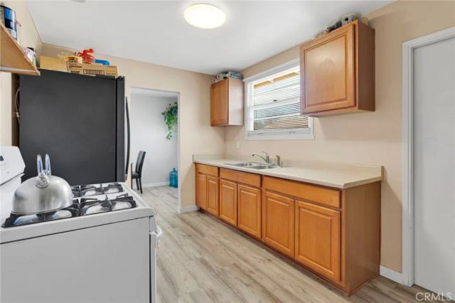 9214 Choiceana Avenue, Hesperia, CA 92345