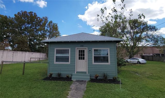 200 OLD DAYTONA RD, Deland, FL 32724