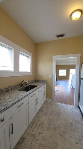 200 OLD DAYTONA RD, Deland, FL 32724