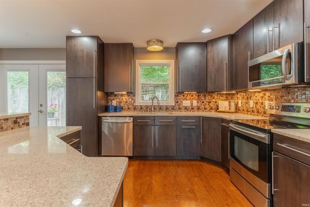 1709 Village Lane, Evansville, IN 47725