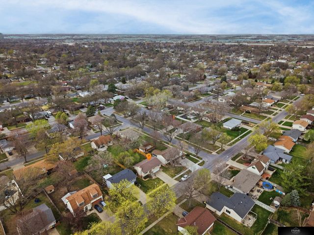 3311 N 72nd Street, Lincoln, NE 68507
