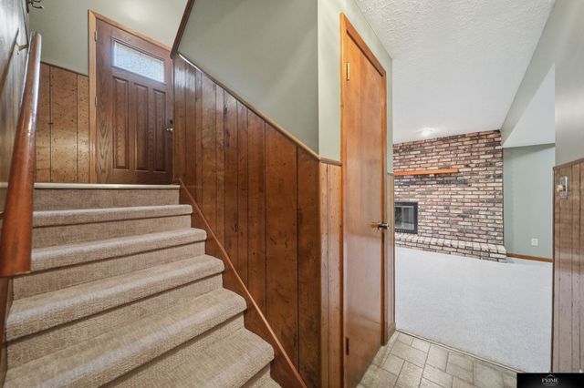 3311 N 72nd Street, Lincoln, NE 68507