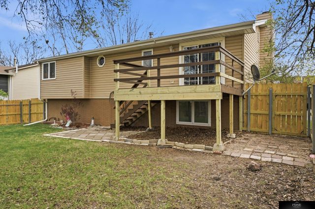 3311 N 72nd Street, Lincoln, NE 68507