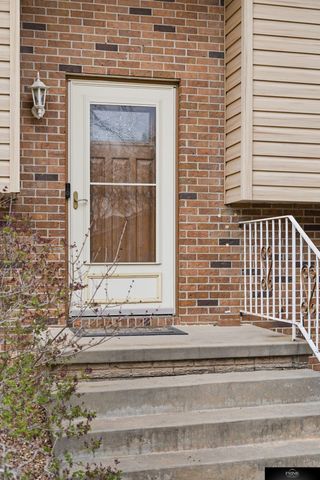 3311 N 72nd Street, Lincoln, NE 68507