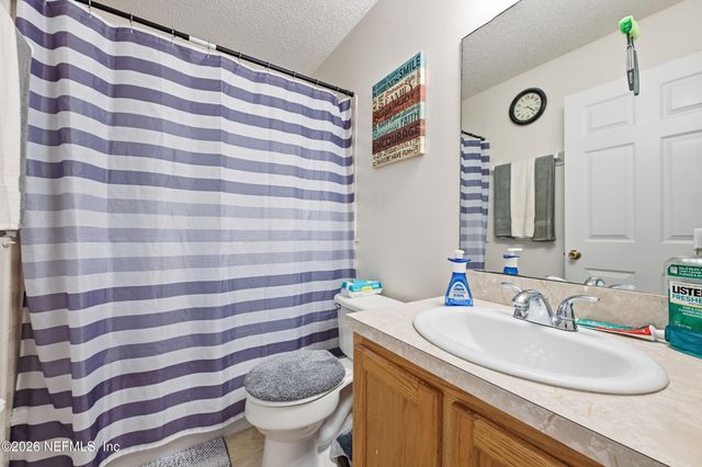 735 N CYPRESS Avenue, Green Cove Springs, FL 32043