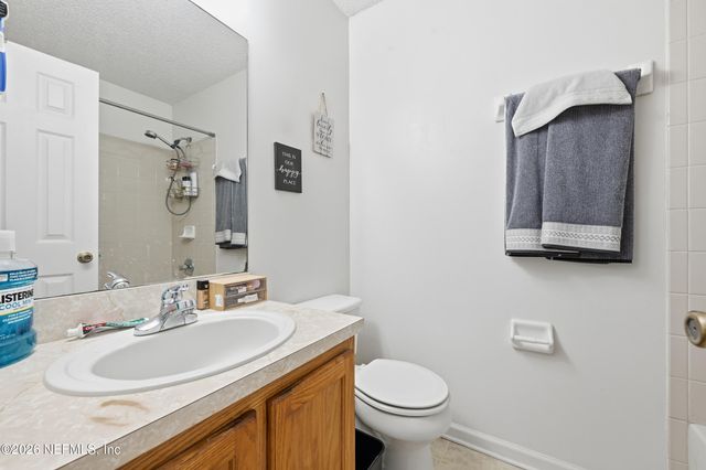 735 N CYPRESS Avenue, Green Cove Springs, FL 32043