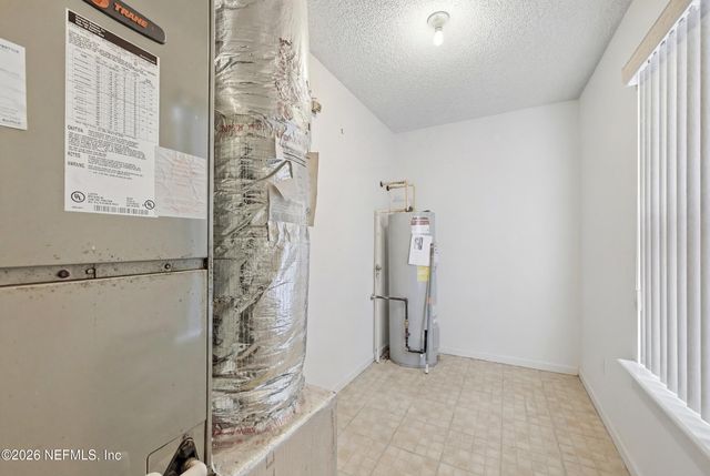 735 N CYPRESS Avenue, Green Cove Springs, FL 32043