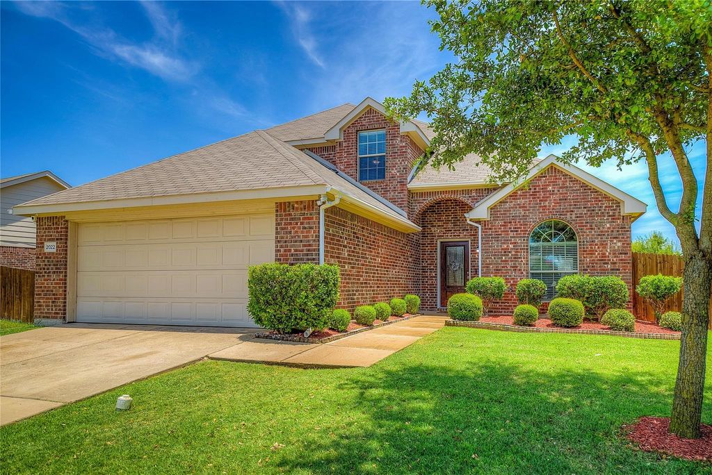 2022 Wellington Point, Heartland, TX 75126