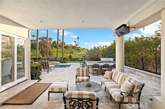 25282 Derbyhill, Laguna Hills, CA 92653