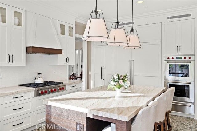 25282 Derbyhill, Laguna Hills, CA 92653