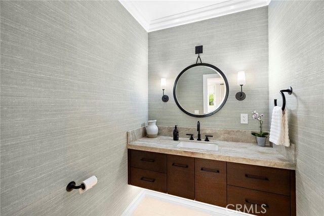 25282 Derbyhill, Laguna Hills, CA 92653