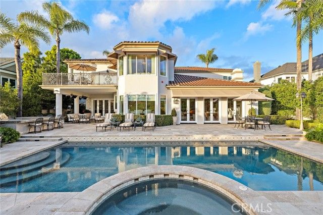 25282 Derbyhill, Laguna Hills, CA 92653