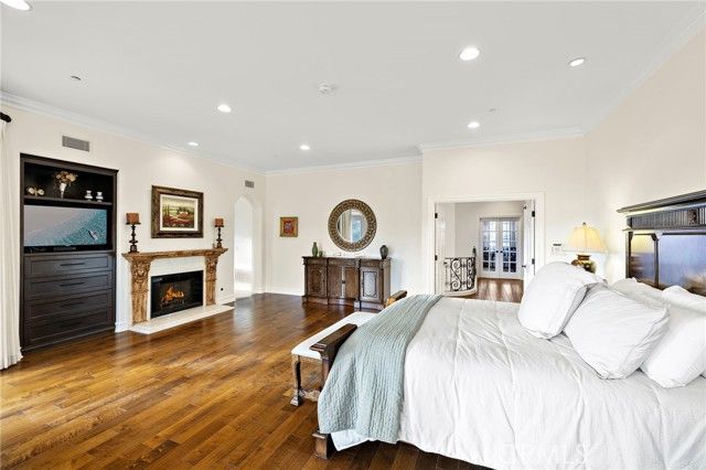 25282 Derbyhill, Laguna Hills, CA 92653