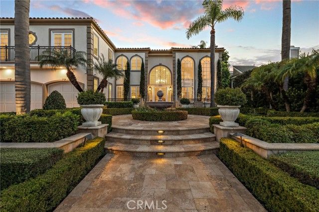 25282 Derbyhill, Laguna Hills, CA 92653