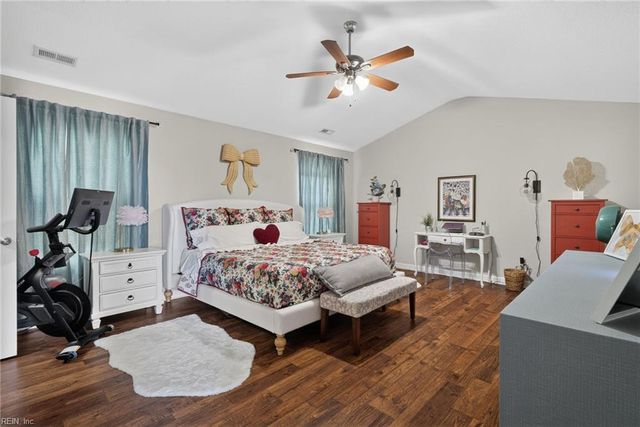 9515 14th Bay ST, Norfolk, VA 23518