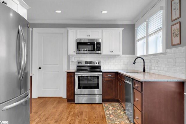30 Celand Street, Greenville, SC 29607