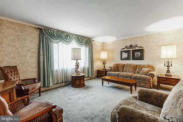 9229 COTTAGE ST, Philadelphia, PA 19114