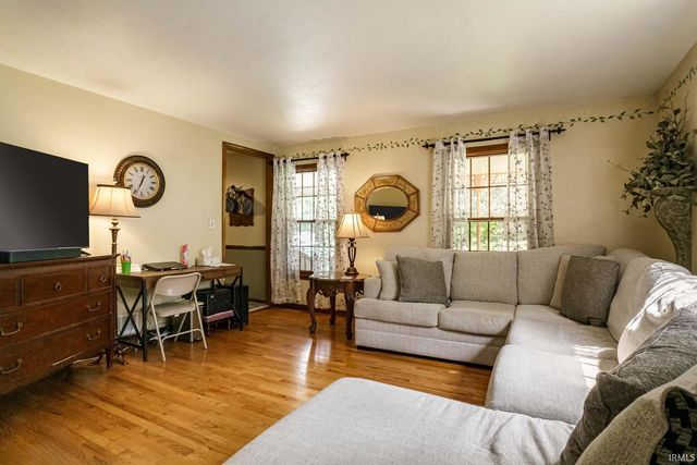 19030 Auten Road, South Bend, IN 46637