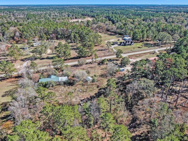 6931 Hidden Acres Drive, Cleveland, TX 77328
