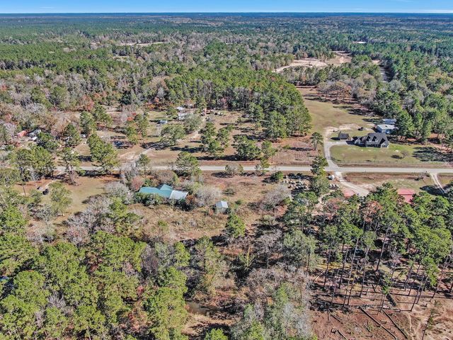 6931 Hidden Acres Drive, Cleveland, TX 77328