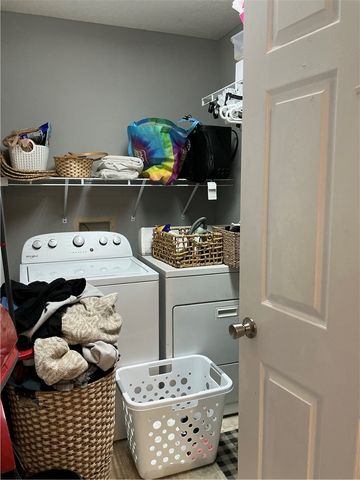 4078 Meadow Circle, Blackshear, GA 31516