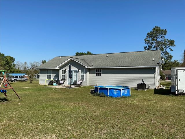 4078 Meadow Circle, Blackshear, GA 31516