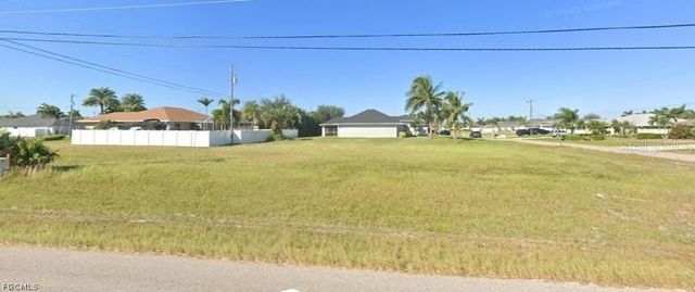 2000 SW 30th ST, Cape Coral, FL 33914