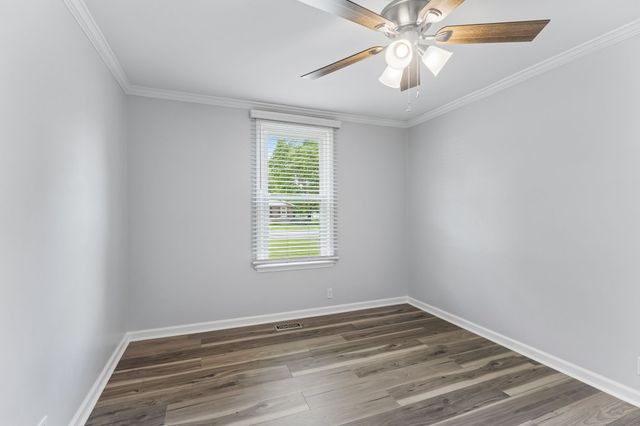 105 N Hampton Ct, Smyrna, TN 37167