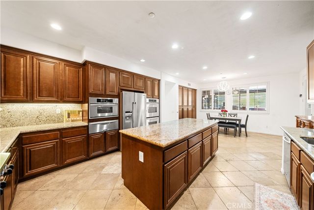 3101 Curly Horse Way, Norco, CA 92860