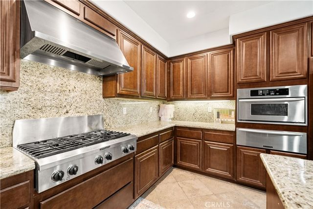 3101 Curly Horse Way, Norco, CA 92860