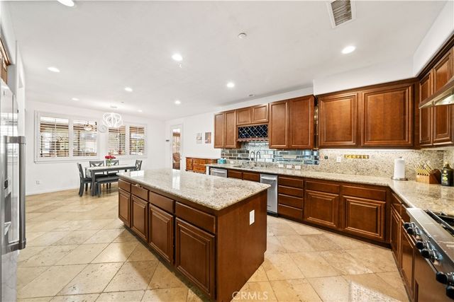 3101 Curly Horse Way, Norco, CA 92860