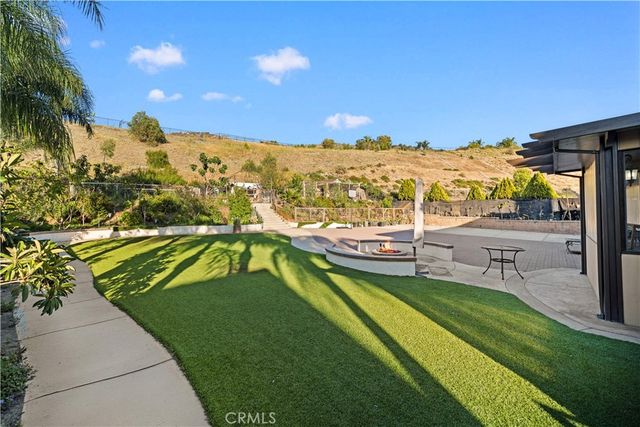 3101 Curly Horse Way, Norco, CA 92860