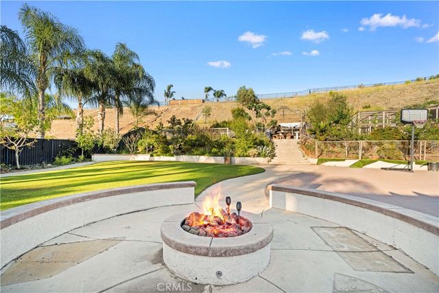 3101 Curly Horse Way, Norco, CA 92860