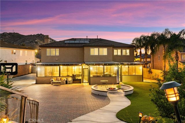 3101 Curly Horse Way, Norco, CA 92860