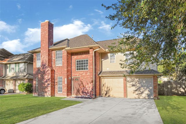 1627 Mabry Mill Road, Houston, TX 77062