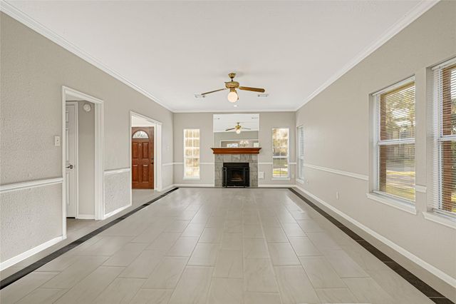 1627 Mabry Mill Road, Houston, TX 77062