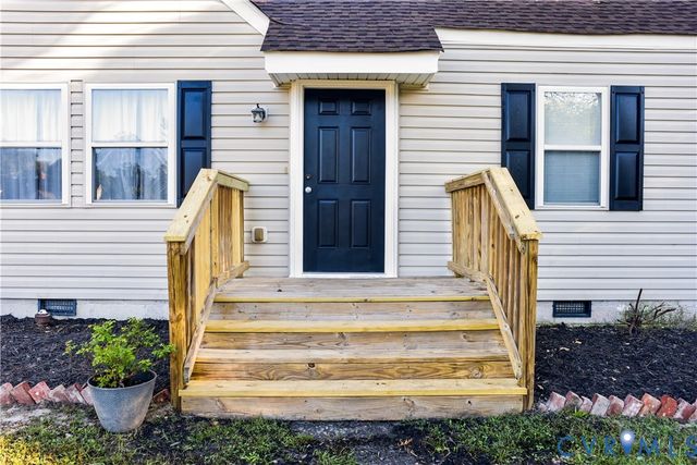 3000 Brentwood Cir, North Chesterfield, VA 23237