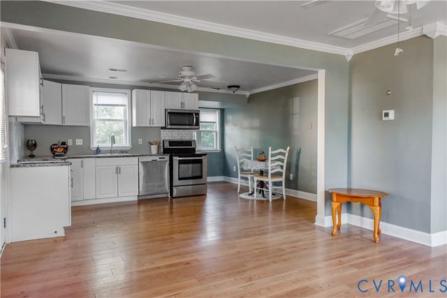 3000 Brentwood Cir, North Chesterfield, VA 23237