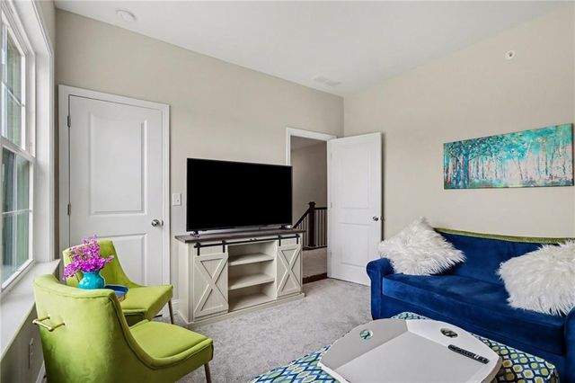 47 Gadsden Avenue, Marietta, GA 30008