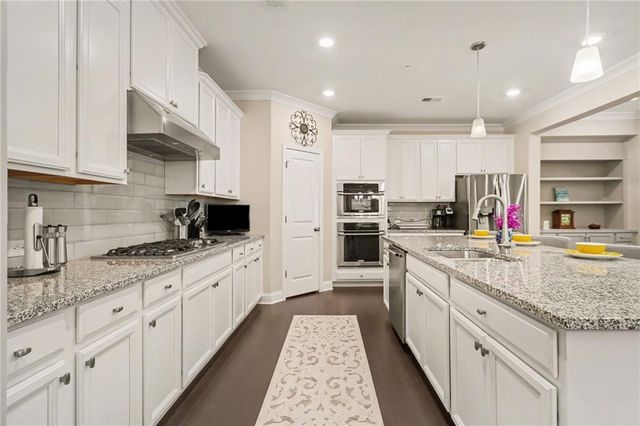 47 Gadsden Avenue, Marietta, GA 30008