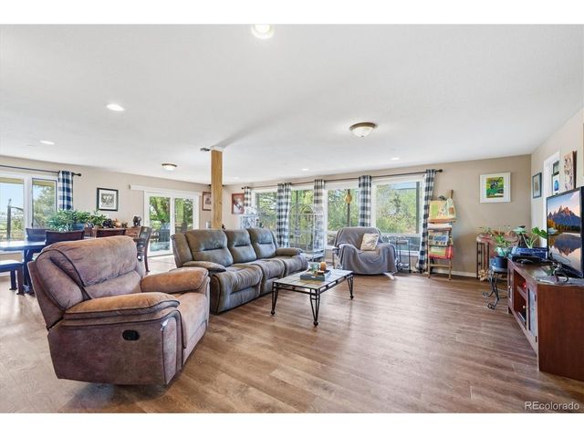 20256 Northmoor Dr, Johnstown, CO 80534