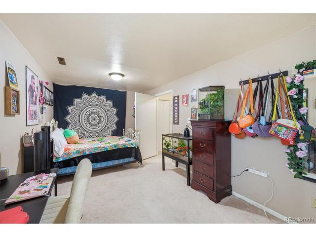 20256 Northmoor Dr, Johnstown, CO 80534