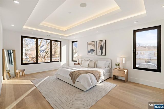 210 Hillcrest Drive, Paramus, NJ 07652