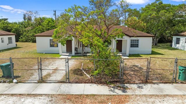 10532 SW 182nd Street, Miami, FL 33157