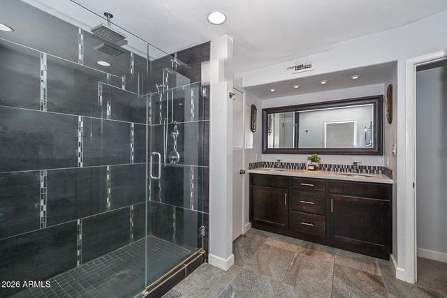 8305 E VISTA Drive, Scottsdale, AZ 85250